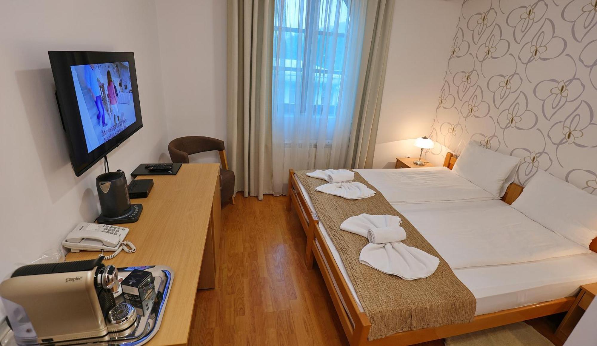 Garni Hotel Vila Drina Perucac Extérieur photo