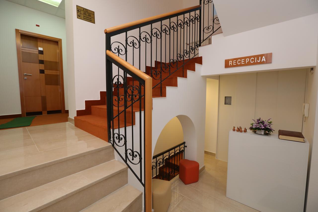 Garni Hotel Vila Drina Perucac Extérieur photo